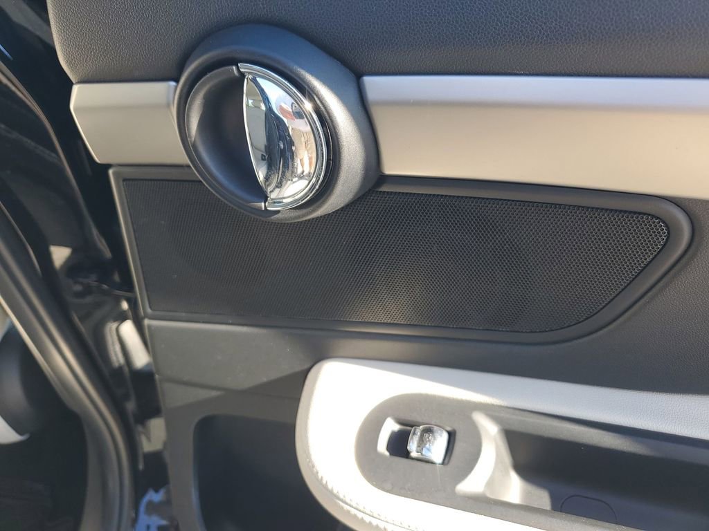 Used 2023 MINI Cooper Countryman S w/ Signature Upholstery Package image 48