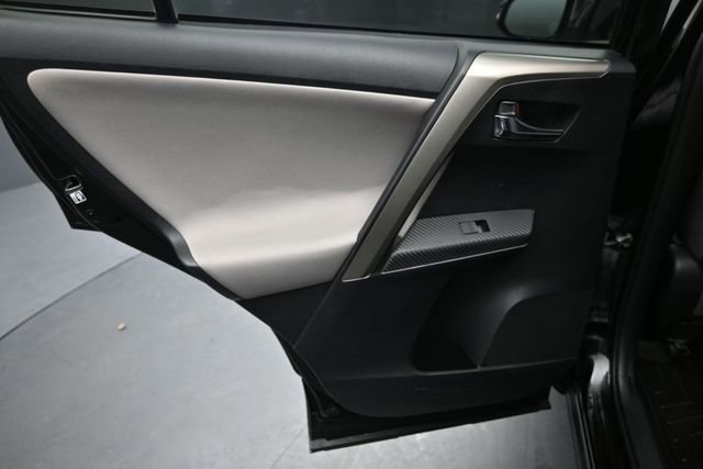 Used 2014 Toyota RAV4 XLE FWD image 23