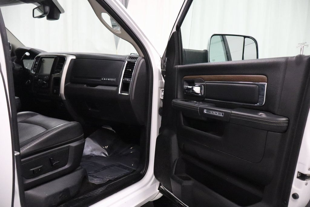 Used 2016 RAM 2500 Laramie AWD/4WD image 14