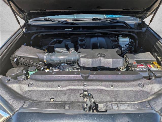 Used 2015 Toyota 4Runner Limited AWD/4WD image 25