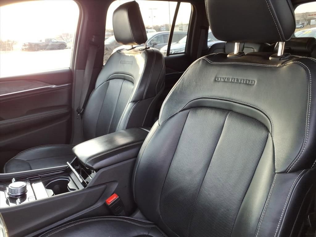 Certified 2023 Jeep Grand Cherokee Overland image 11