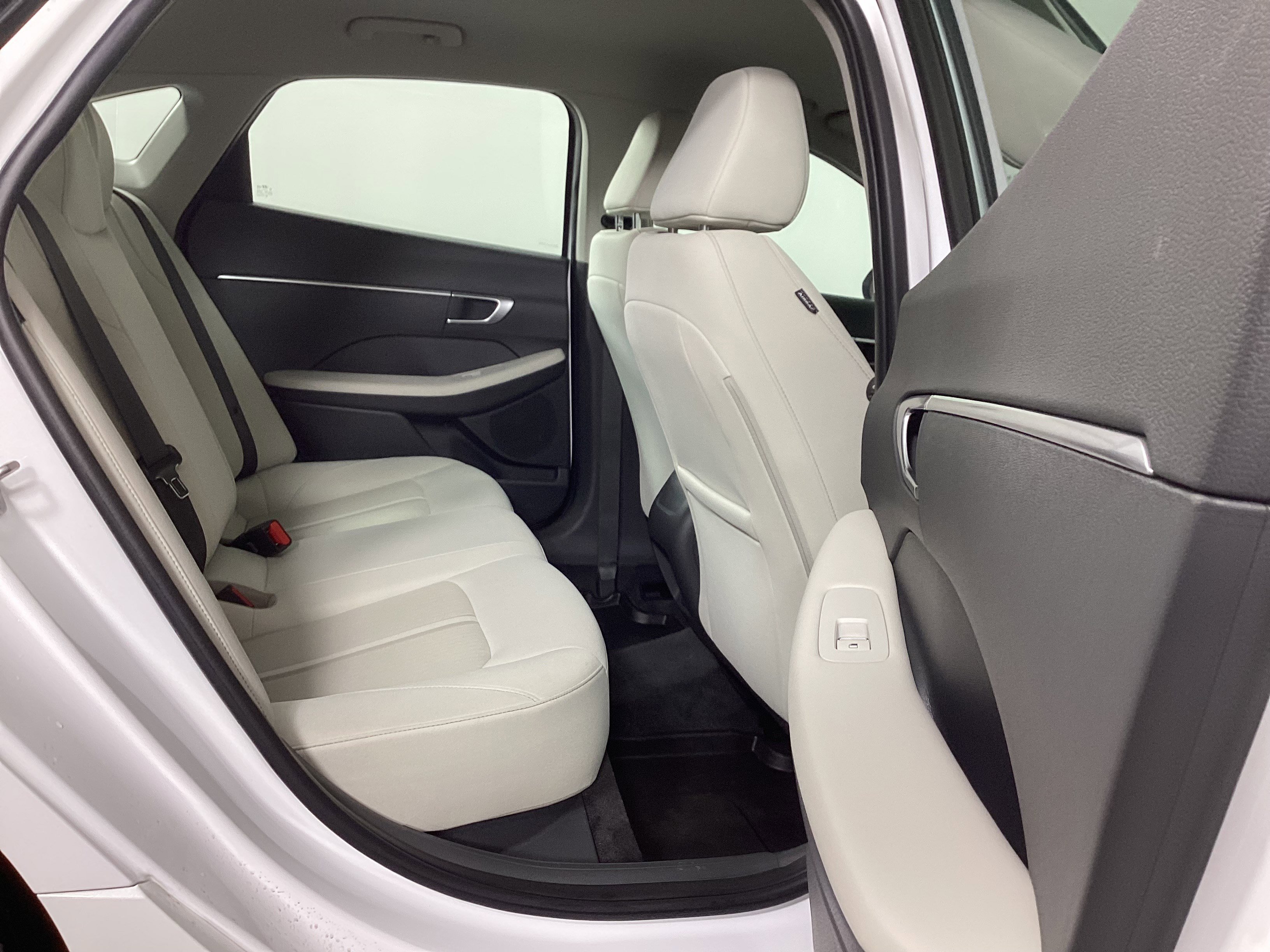 Certified 2025 Hyundai Sonata SE image 24