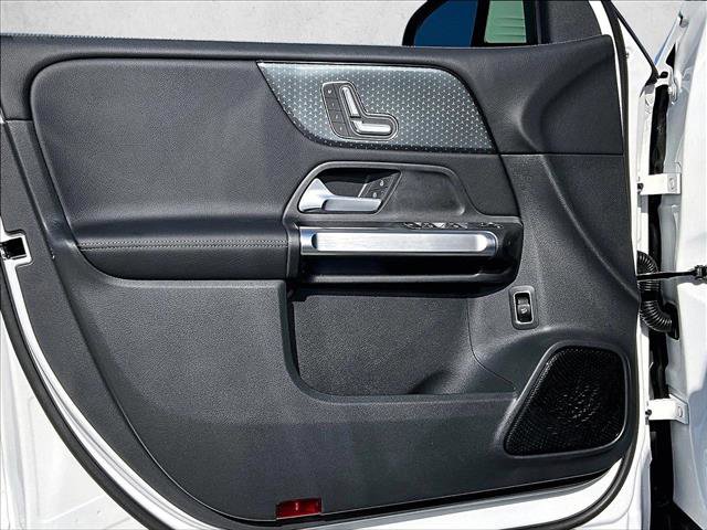 New 2026 Mercedes-Benz GLB 250 image 25