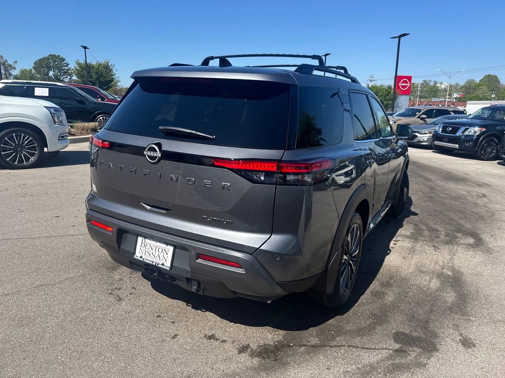 New 2026 Nissan Pathfinder Platinum FWD image 8