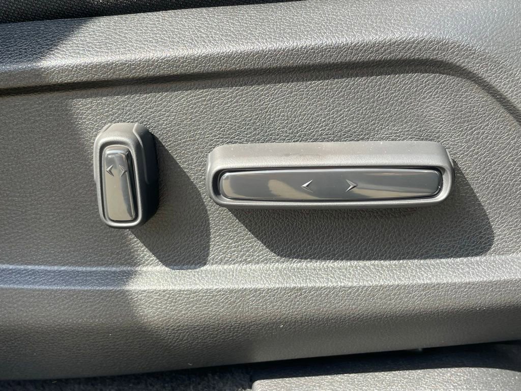 New 2026 Honda Pilot Sport image 12