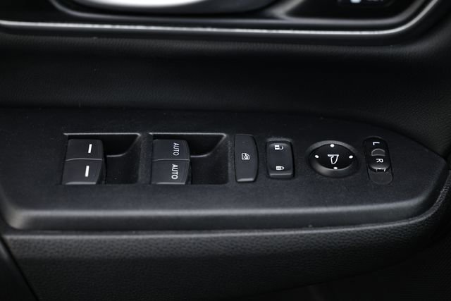 Used 2021 Honda CR-V Touring image 17