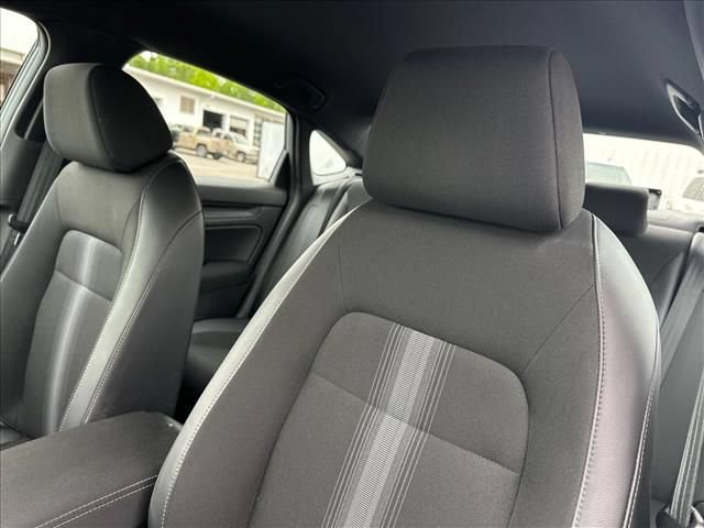 Used 2023 Honda Civic Sport image 19
