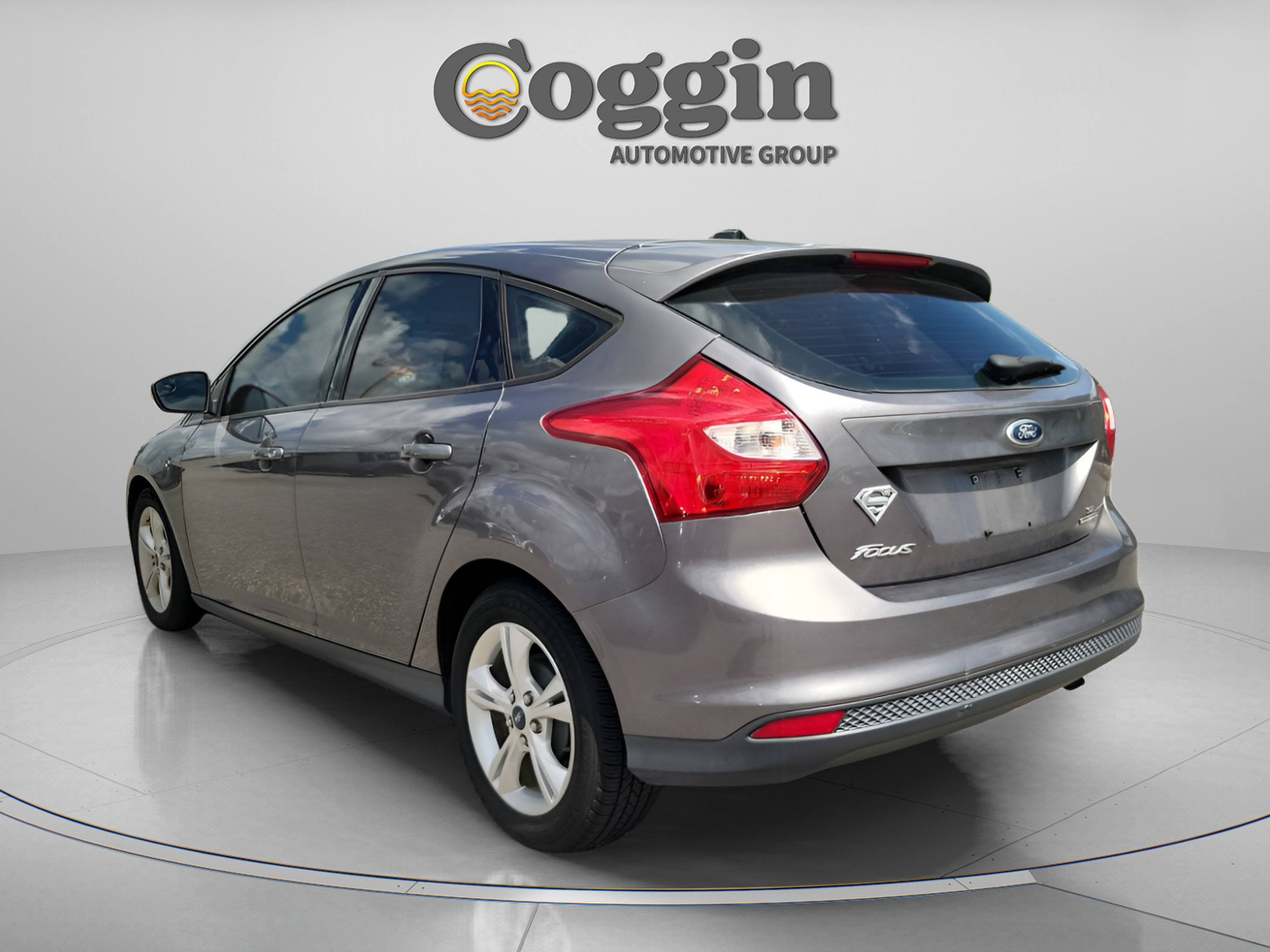 Used 2013 Ford Focus SE w/ Interior Protection Pkg FWD image 4