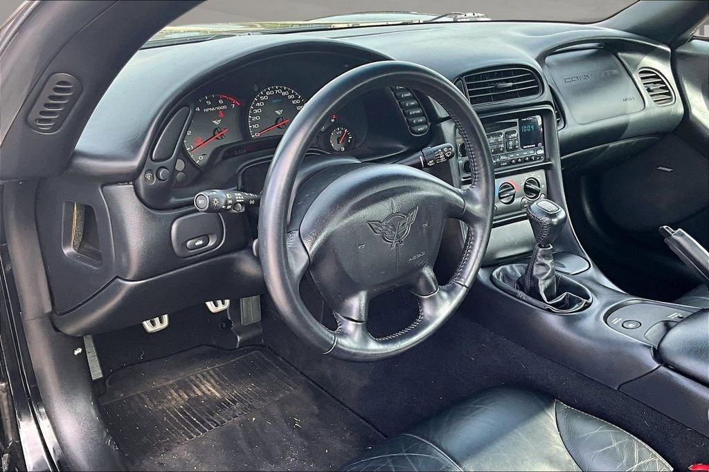 Used 2002 Chevrolet Corvette Base image 14