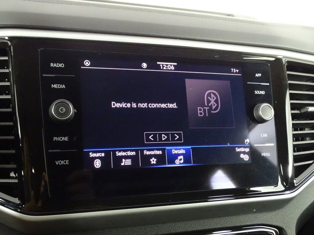 Used 2022 Volkswagen Atlas SE image 29