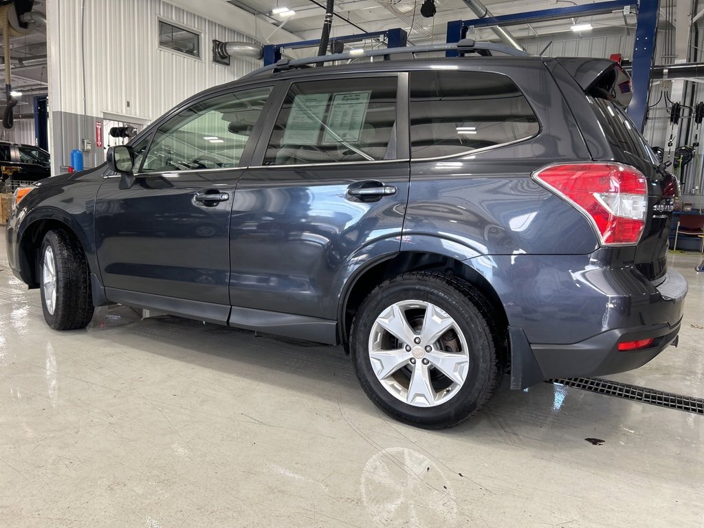 Used 2015 Subaru Forester 2.5i Limited w/ Protection Package #2 image 5