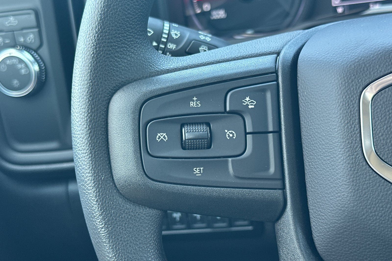 New 2026 GMC Sierra 2500 Pro w/ Convenience Package RWD image 22