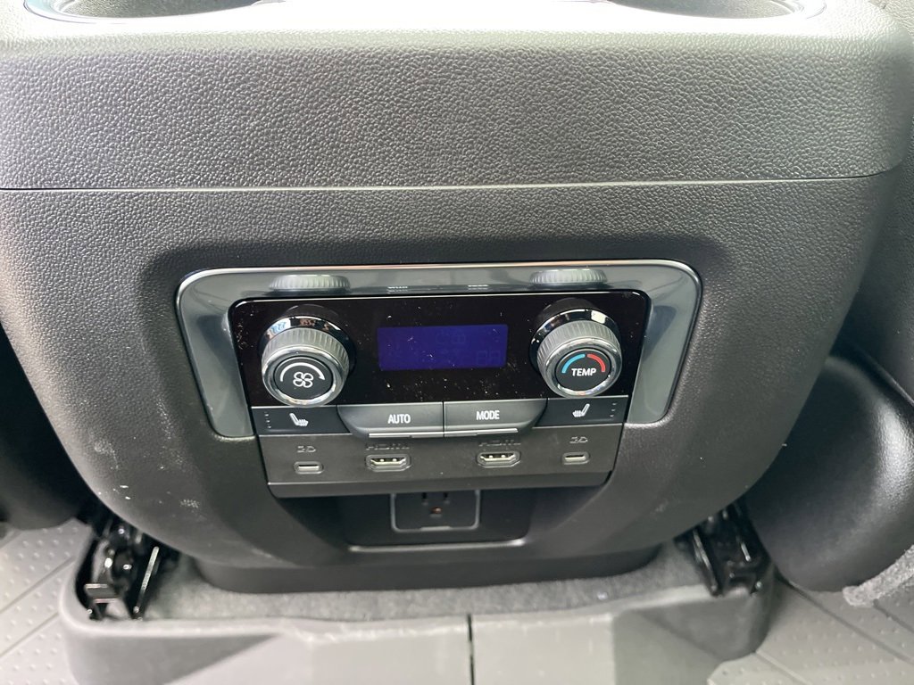 New 2025 Chevrolet Tahoe High Country image 20