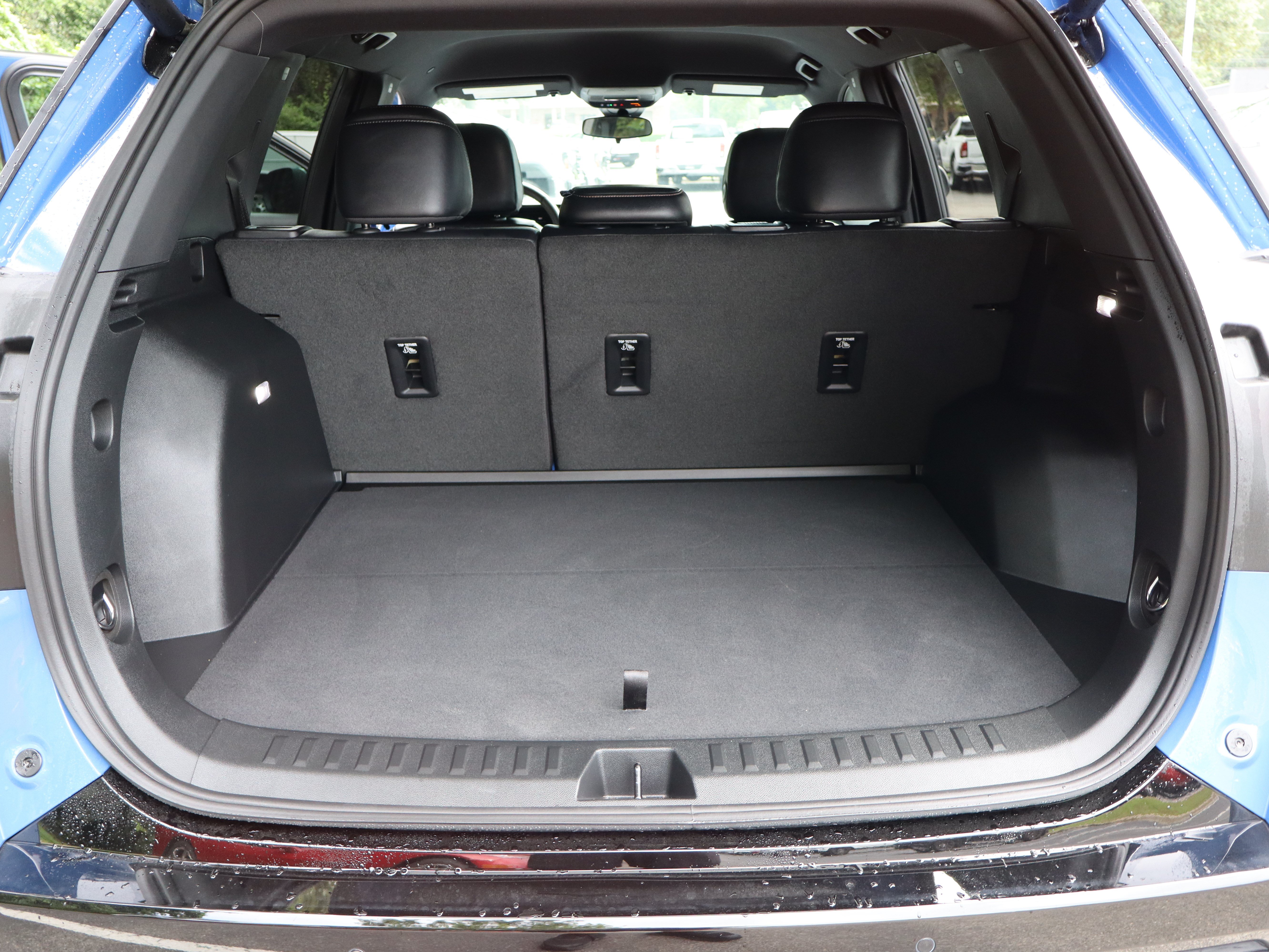 Used 2026 GMC Terrain AT4 w/ Convenience Package III AWD/4WD image 47