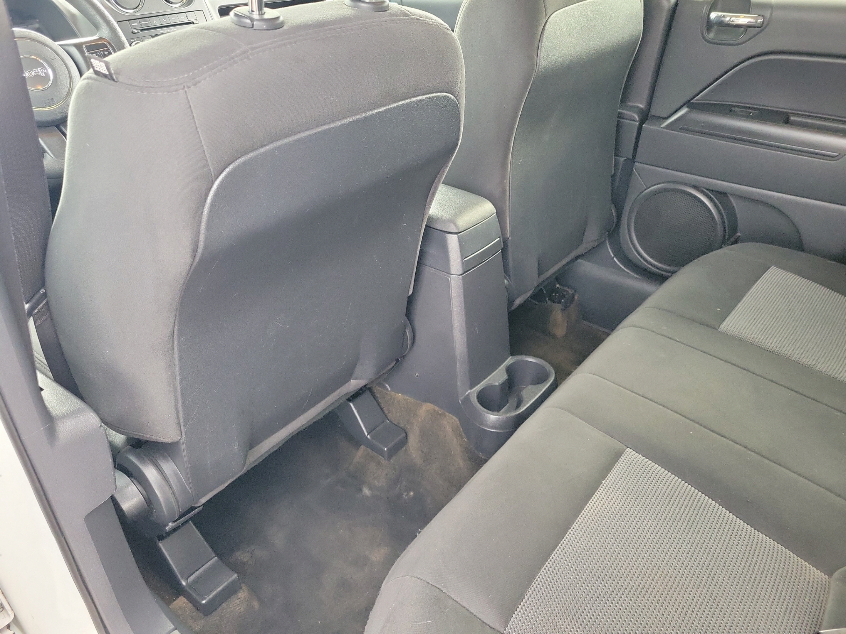 Used 2016 Jeep Compass Sport w/ Power Value Group FWD image 22