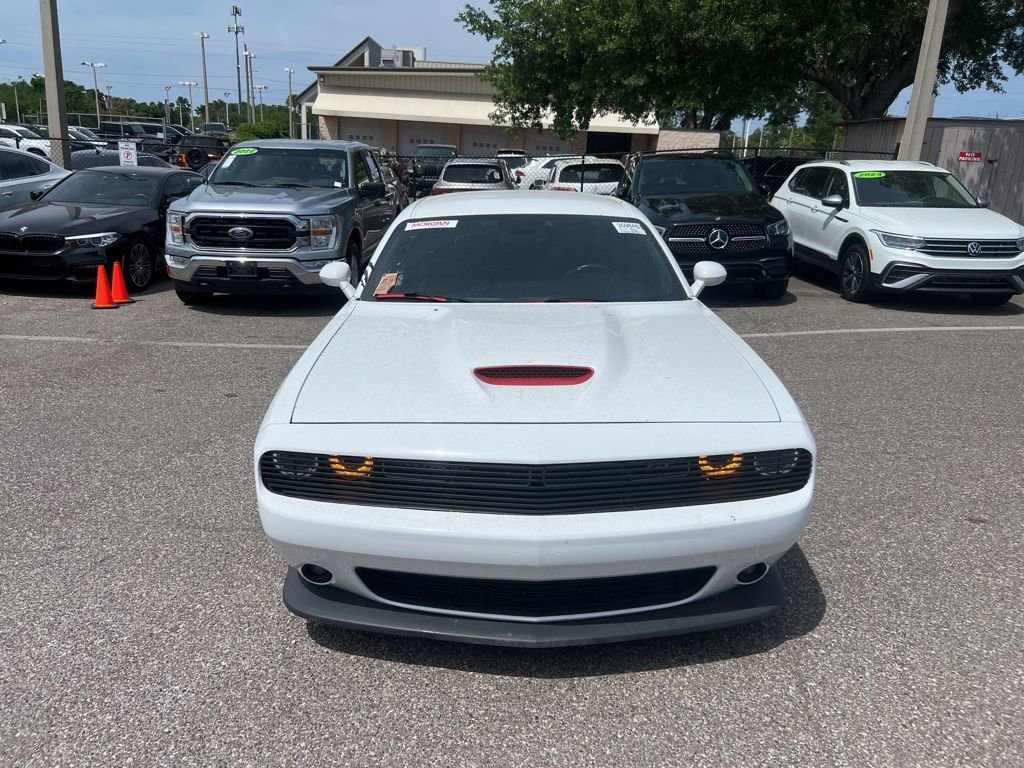 Used 2019 Dodge Challenger GT image 2