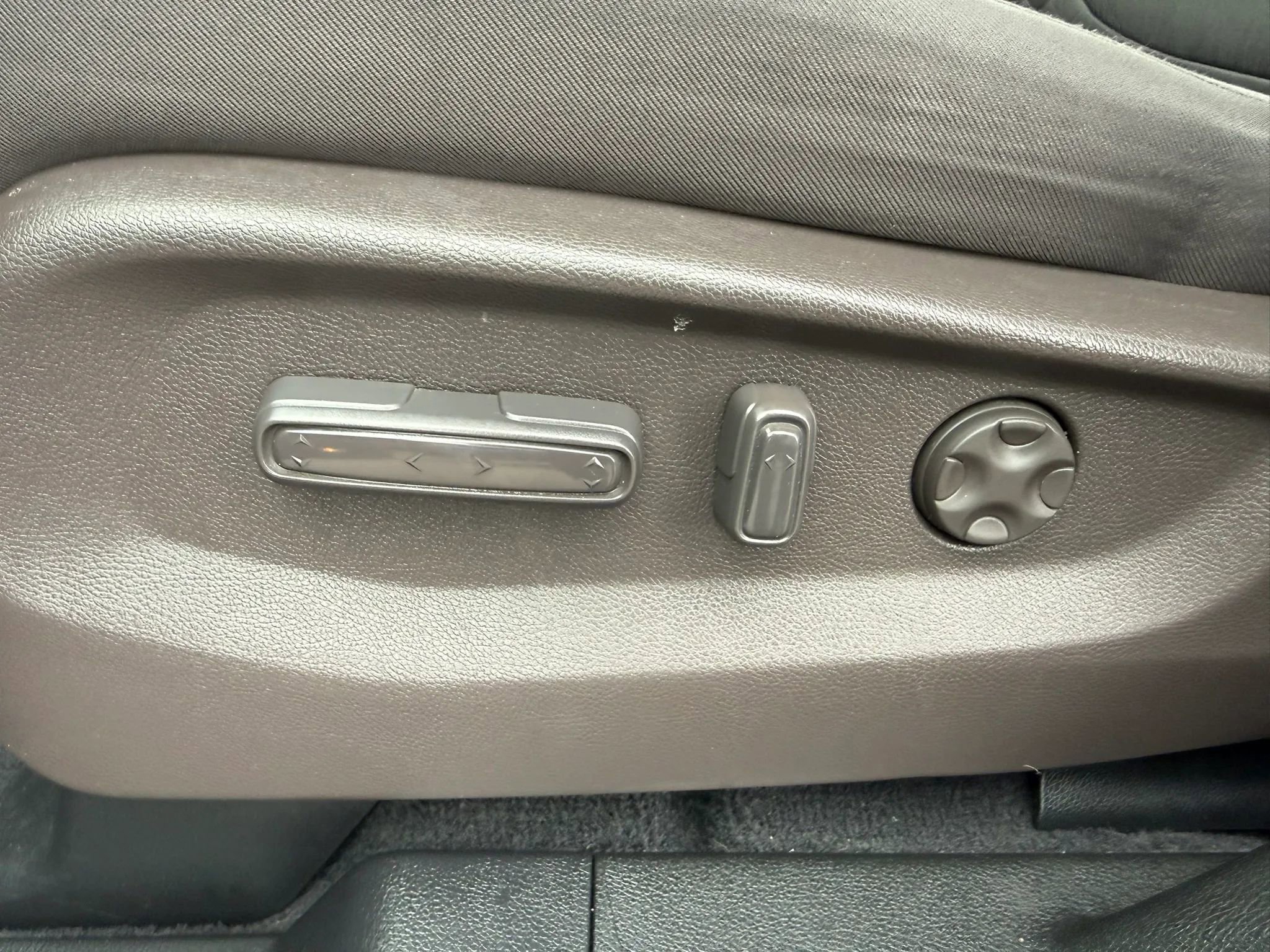 Used 2018 Honda Odyssey EX image 30