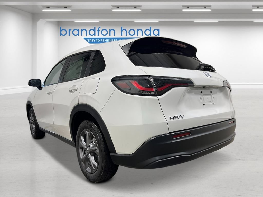New 2027 Honda HR-V LX image 3