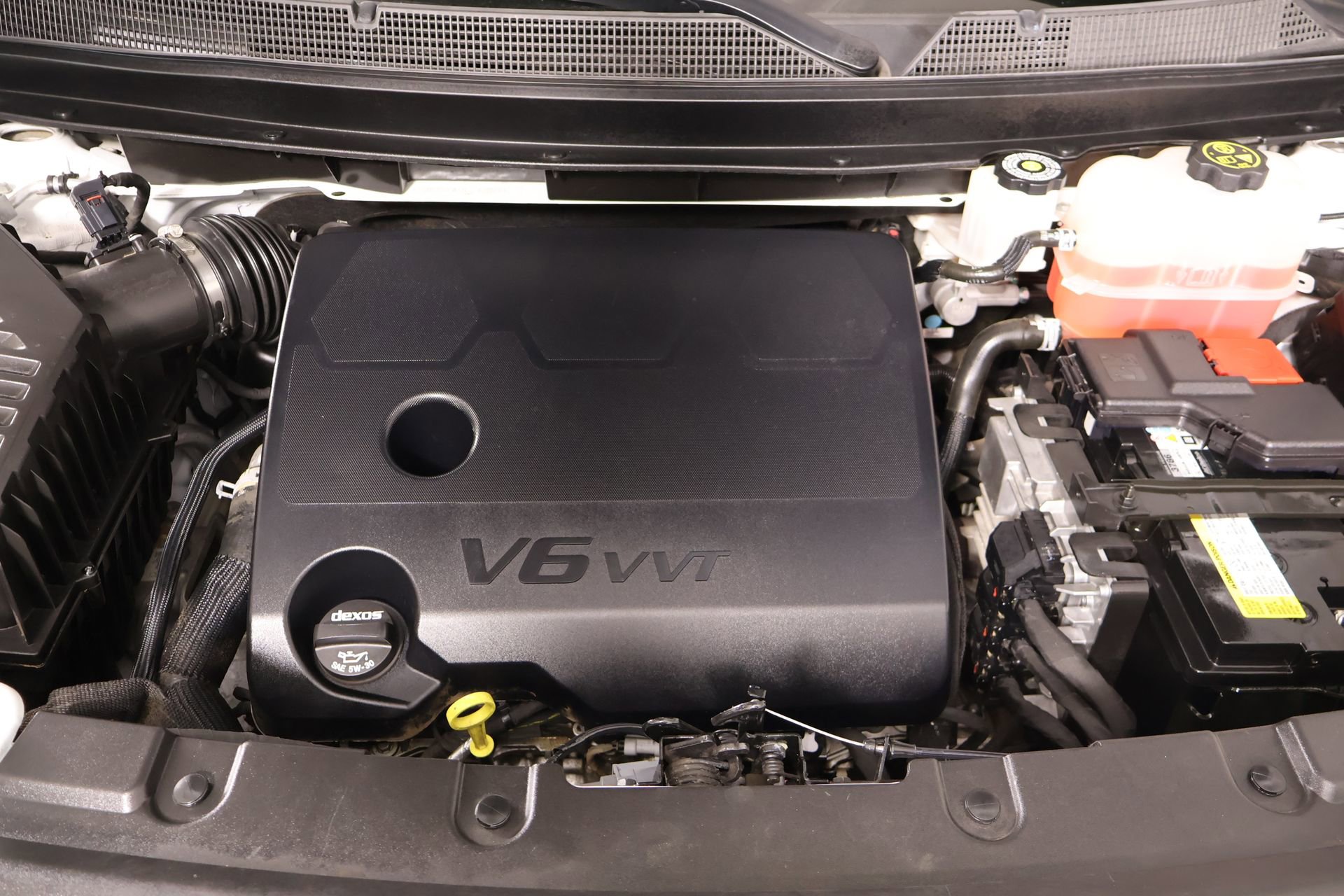 Used 2022 Chevrolet Traverse LT FWD image 20