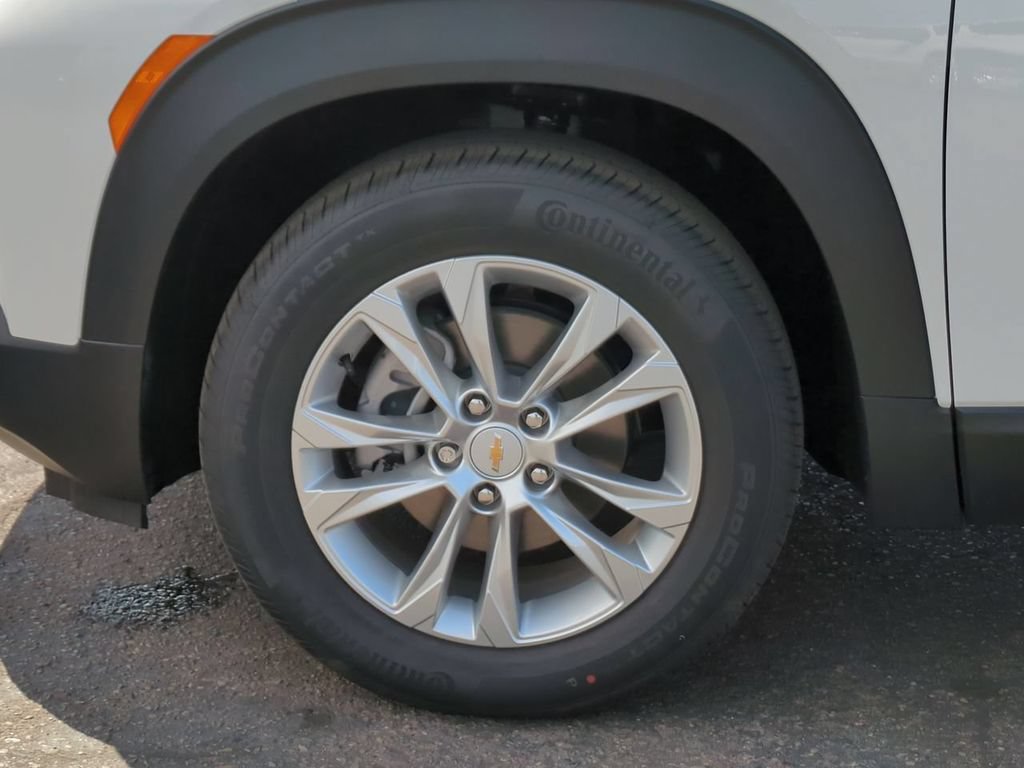 Used 2023 Chevrolet TrailBlazer LS FWD image 30