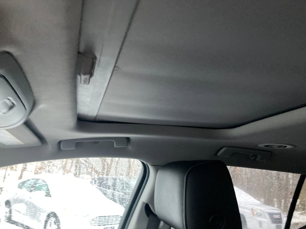 Used 2017 GMC Acadia SLT image 24