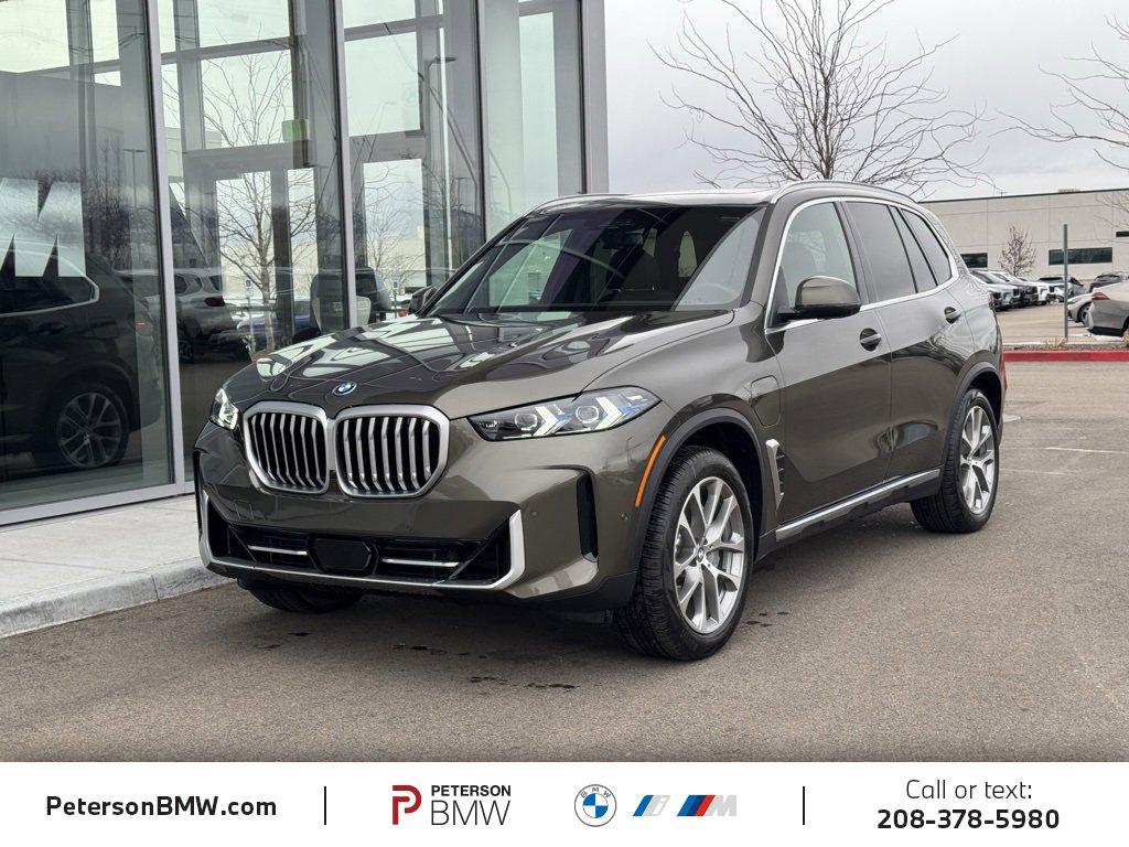 New 2026 BMW X5 xDrive50e image 1