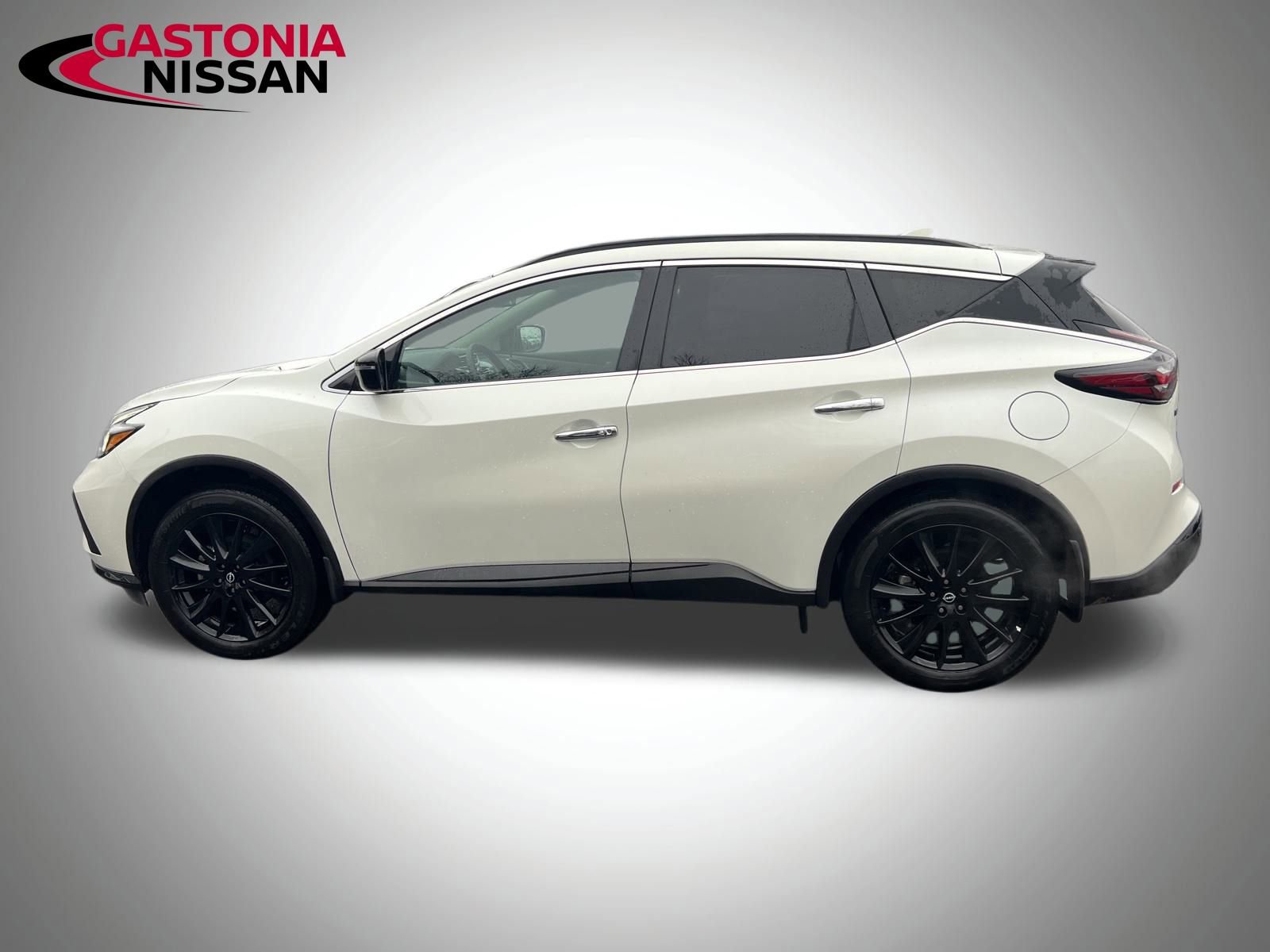Used 2024 Nissan Murano SV w/ SV Midnight Edition Package image 7