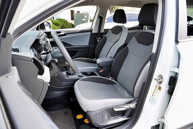 Used 2022 Volkswagen Taos S image 15