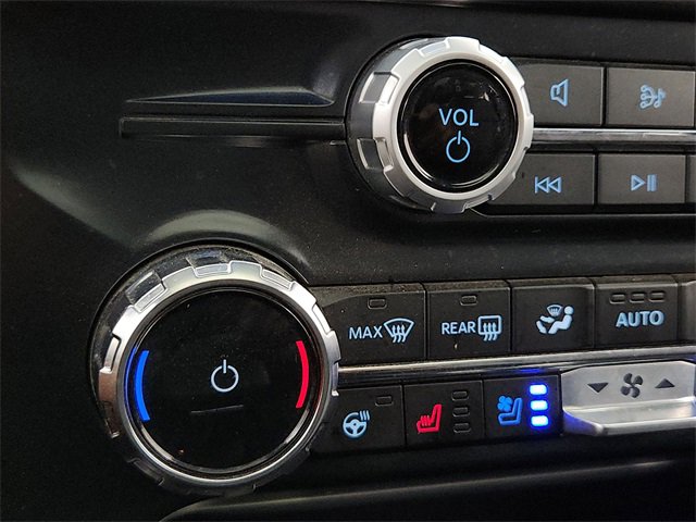 Used 2024 Ford F150 Lariat image 34