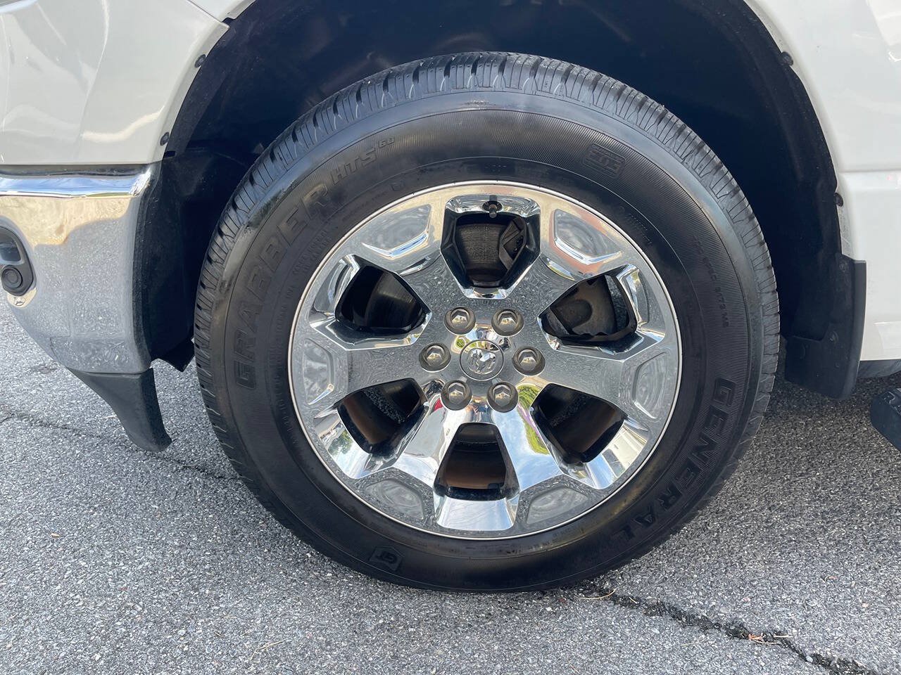 Used 2019 RAM 1500 Big Horn AWD/4WD image 15
