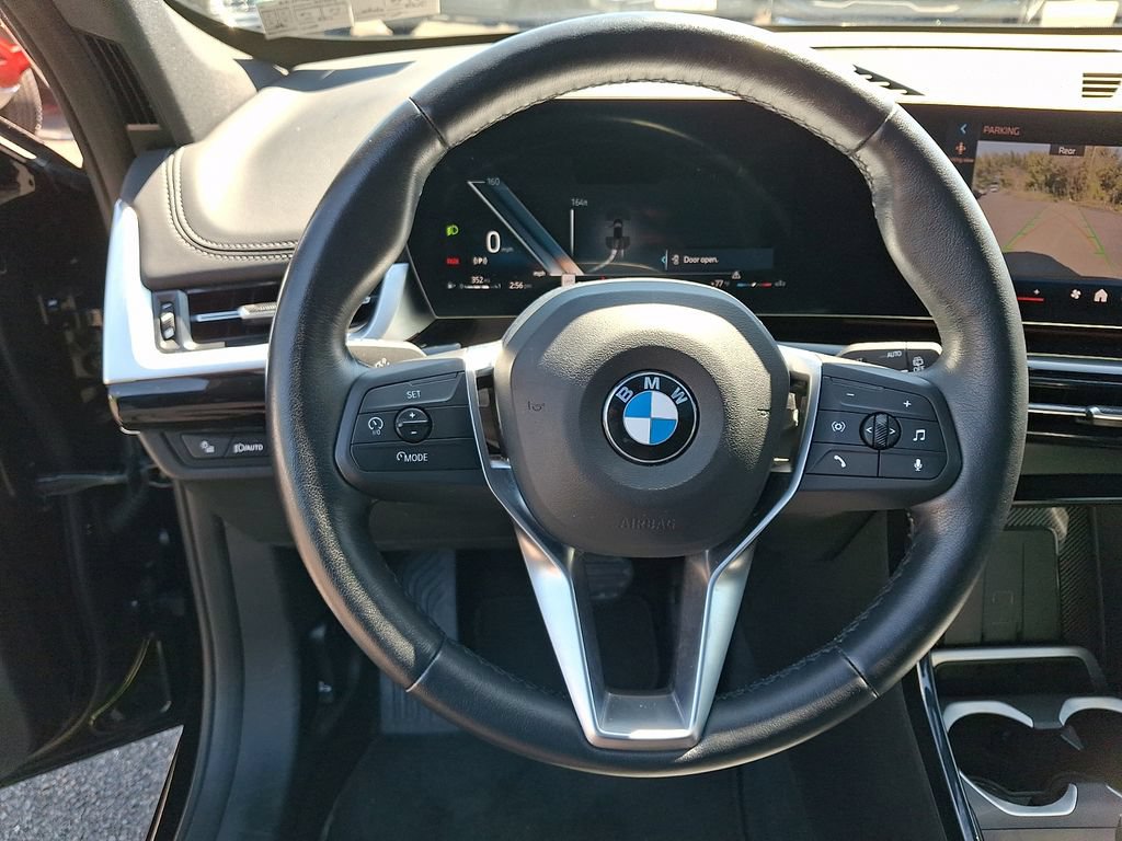 Used 2025 BMW X1 xDrive28i AWD/4WD image 19
