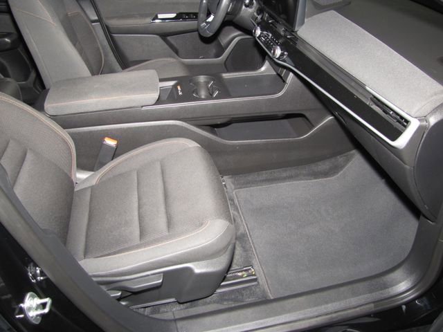 Certified 2024 Honda Prologue EX image 19