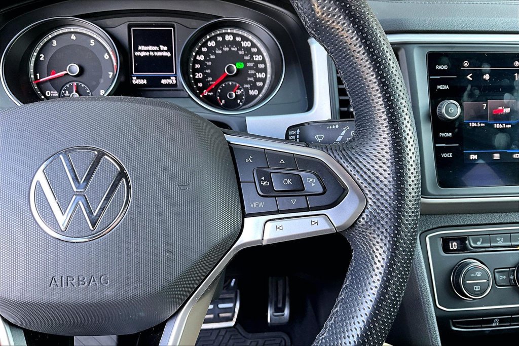 Used 2021 Volkswagen Atlas Cross Sport SE w/ Panoramic Sunroof Package FWD image 23