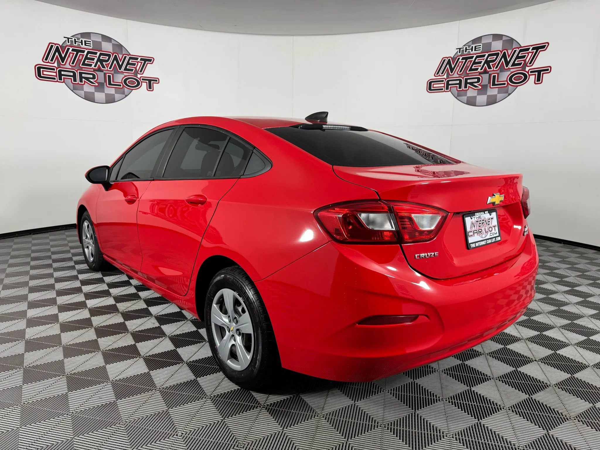 Used 2018 Chevrolet Cruze LS image 5