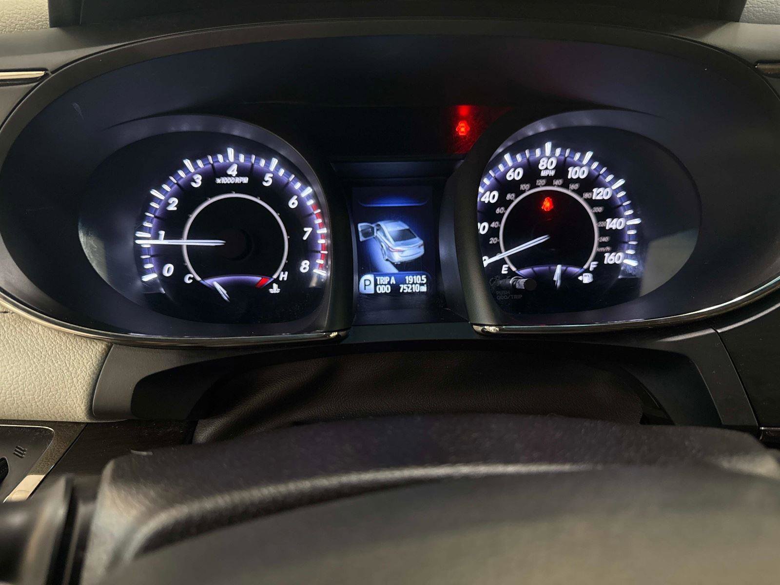 Used 2017 Toyota Avalon Limited w/ Carpet Mat Package image 28