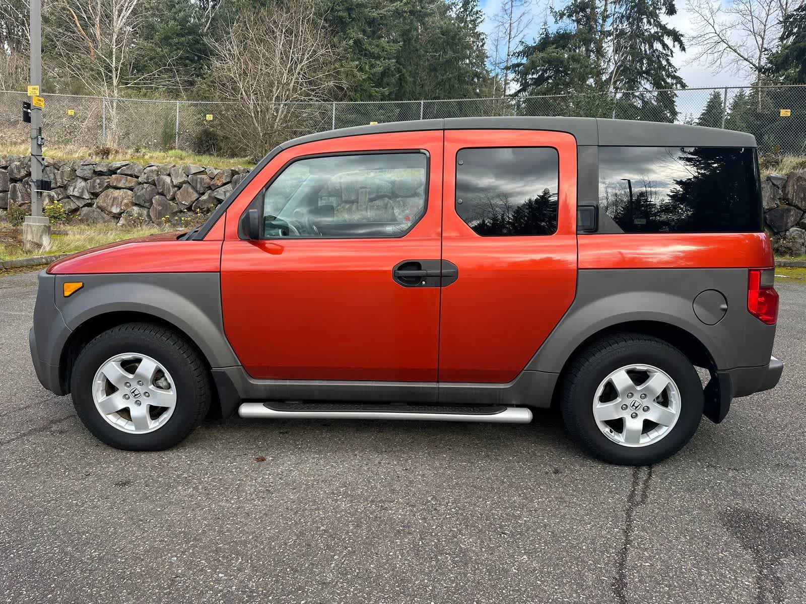 Used 2003 Honda Element EX image 2