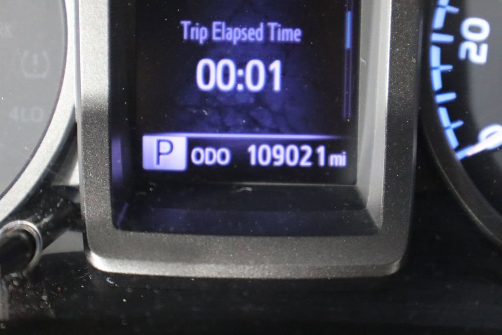 Used 2019 Toyota Tacoma TRD Off-Road w/ TRD Premium Off Road Package image 32