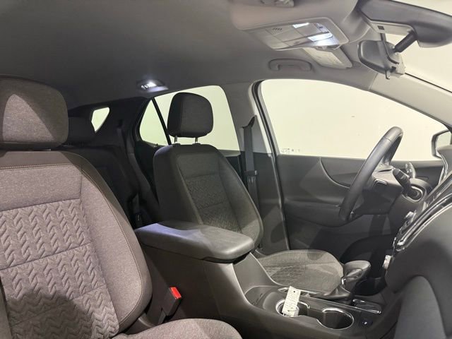 Used 2023 Chevrolet Equinox LT image 29