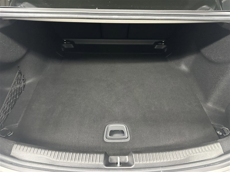 Used 2024 Mercedes-Benz C 300 4MATIC Sedan image 17