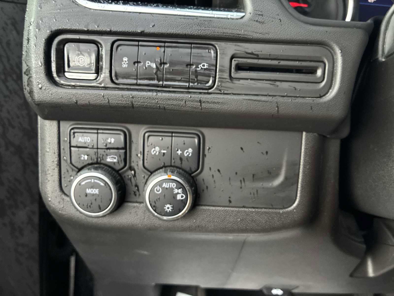 Certified 2021 Chevrolet Tahoe RST image 17