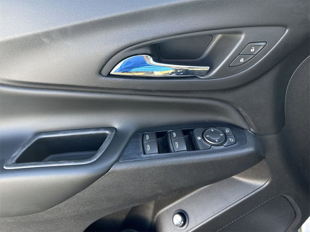 Certified 2018 Chevrolet Equinox LT image 22