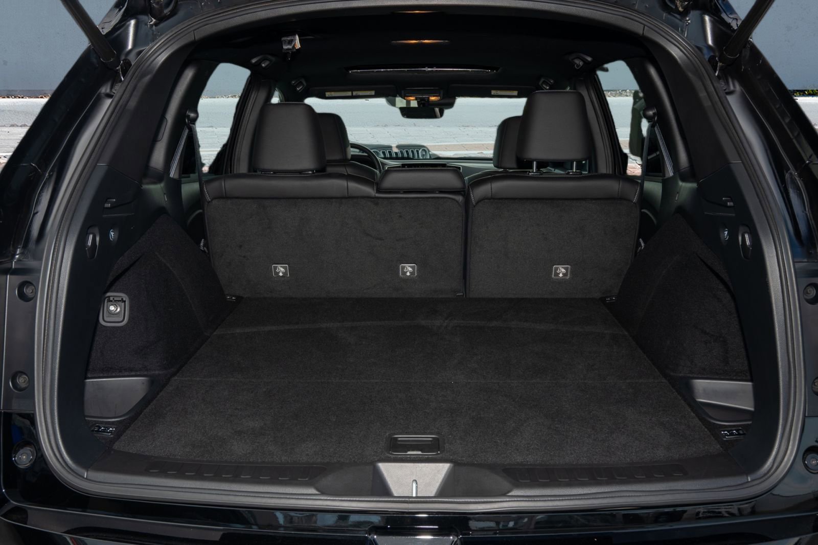 Certified 2025 Honda Passport EX-L image 10