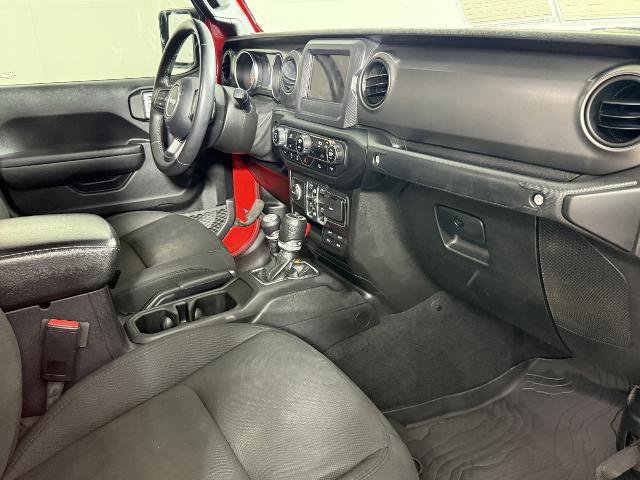 Used 2021 Jeep Gladiator Willys AWD/4WD image 8