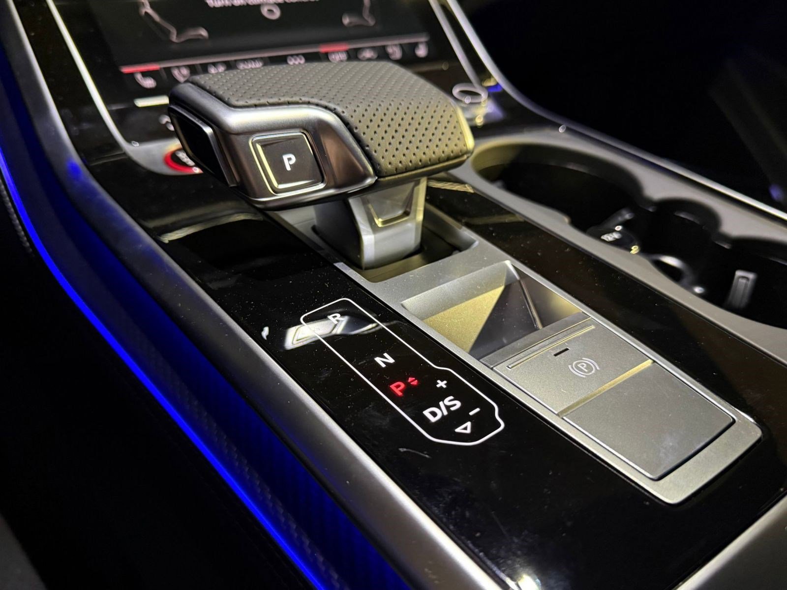 New 2026 Audi SQ7 Premium Plus image 16