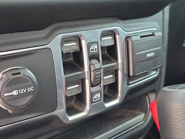 Used 2020 Jeep Gladiator Overland AWD/4WD image 20