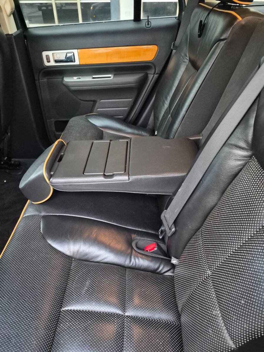 Used 2010 Lincoln MKX AWD image 13
