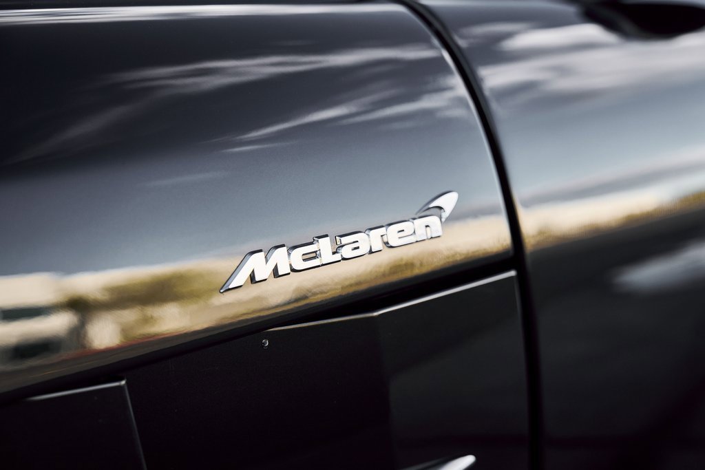 Used 2006 Mercedes-Benz SLR image 11