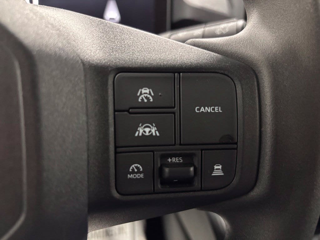 Used 2026 Toyota RAV4 LE AWD/4WD image 19