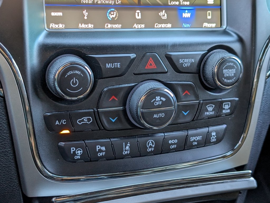 Used 2018 Jeep Grand Cherokee High Altitude AWD/4WD image 29