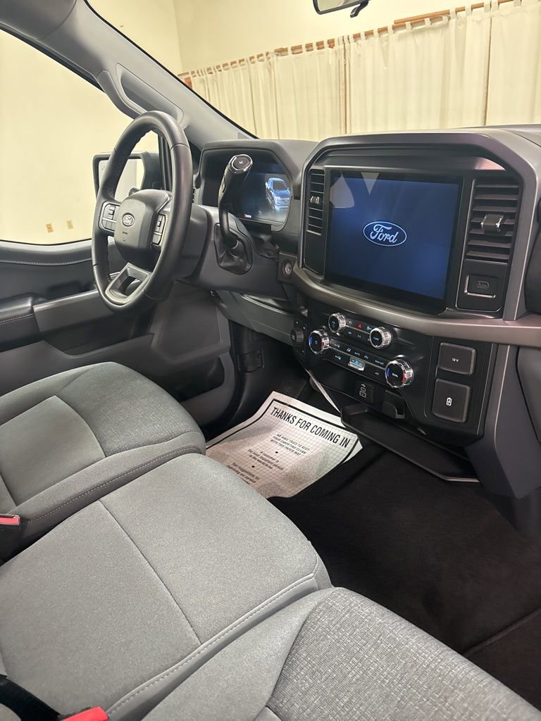 Used 2025 Ford F150 XLT w/ Equipment Group 301A Standard image 22